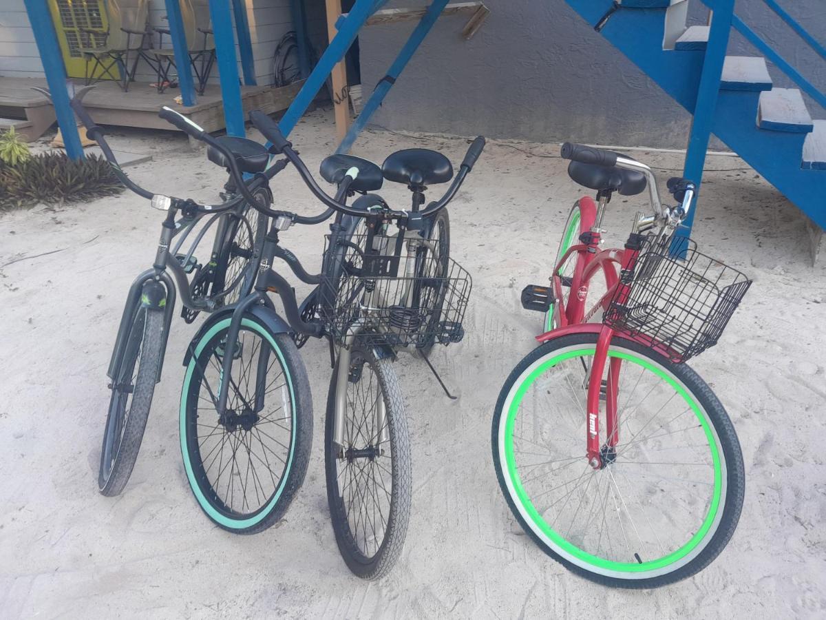 Smalls Cozy Rest With Dock Alice Town  Ngoại thất bức ảnh